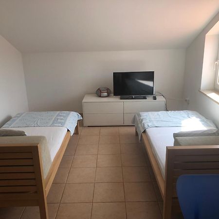 Apartments Matlovac Ždrelac Екстериор снимка