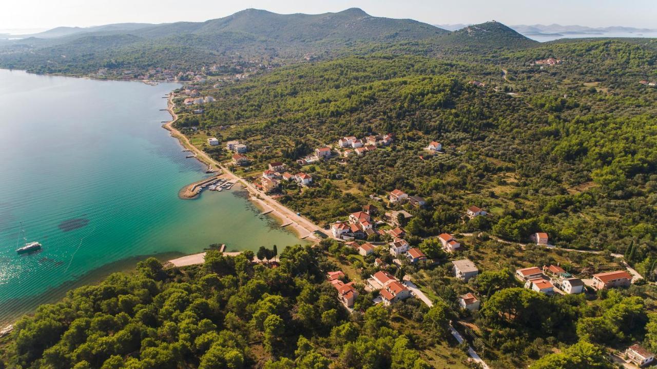Apartments Matlovac Ždrelac Екстериор снимка