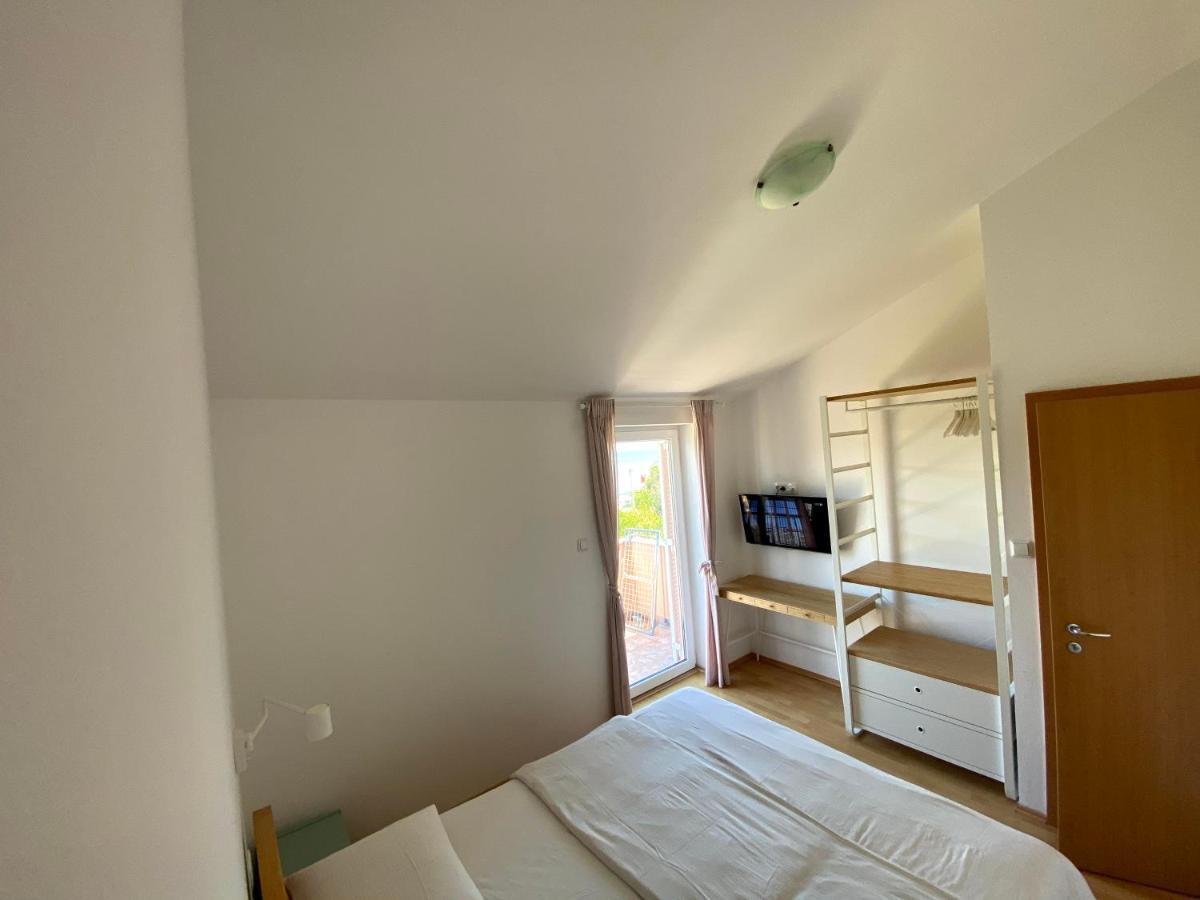Apartments Matlovac Ždrelac Екстериор снимка