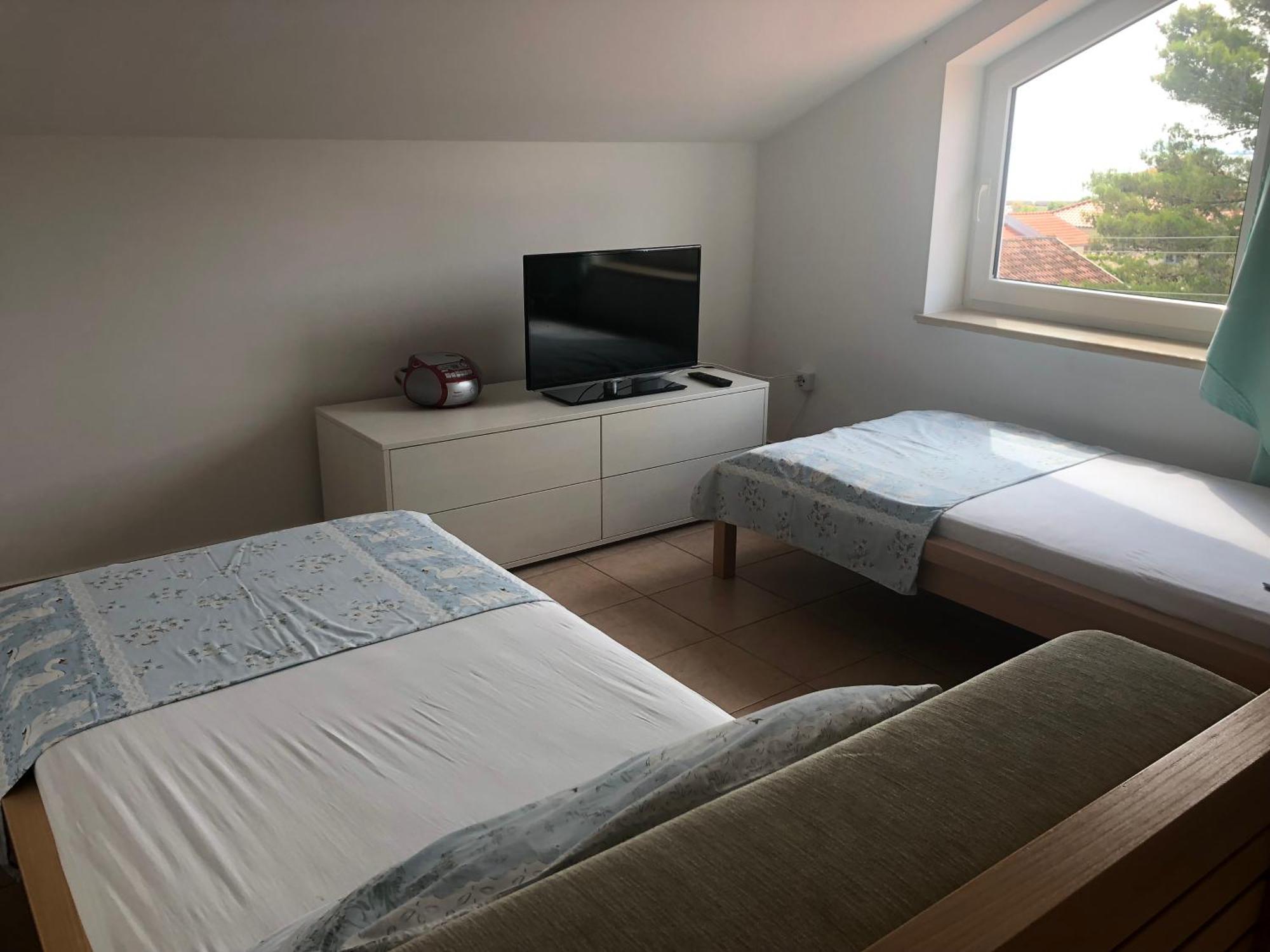 Apartments Matlovac Ždrelac Екстериор снимка
