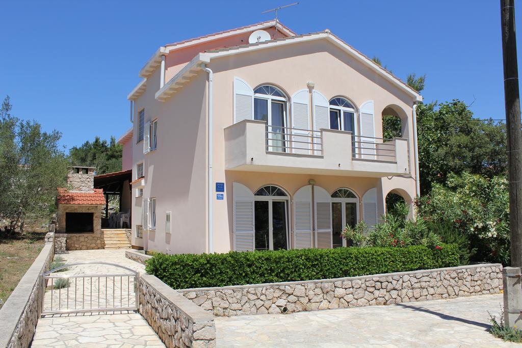 Apartments Matlovac Ždrelac Екстериор снимка